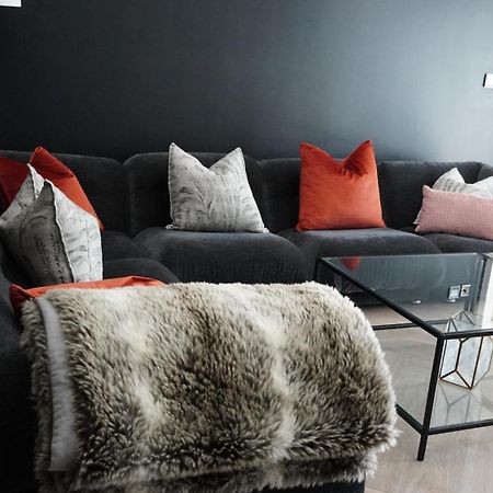 Luxury Croft Templepatrick Near Airport Rabbit And Hilton Hotel Экстерьер фото