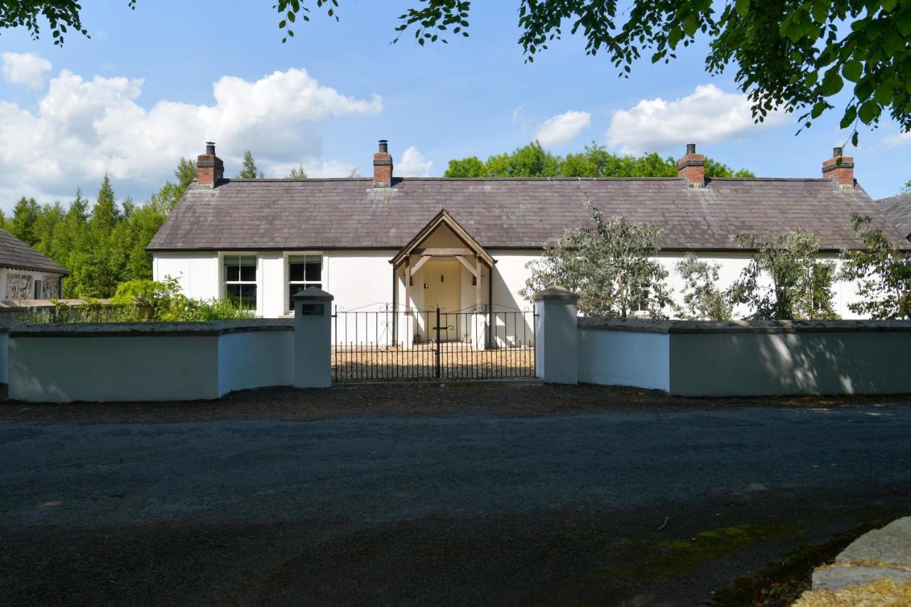 Luxury Croft Templepatrick Near Airport Rabbit And Hilton Hotel Экстерьер фото